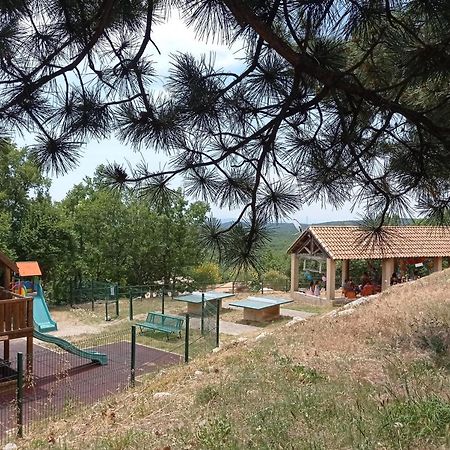 Maisonnette En Residence Avec Piscine Et Tennis 圣瓦利耶-德蒂耶 外观 照片